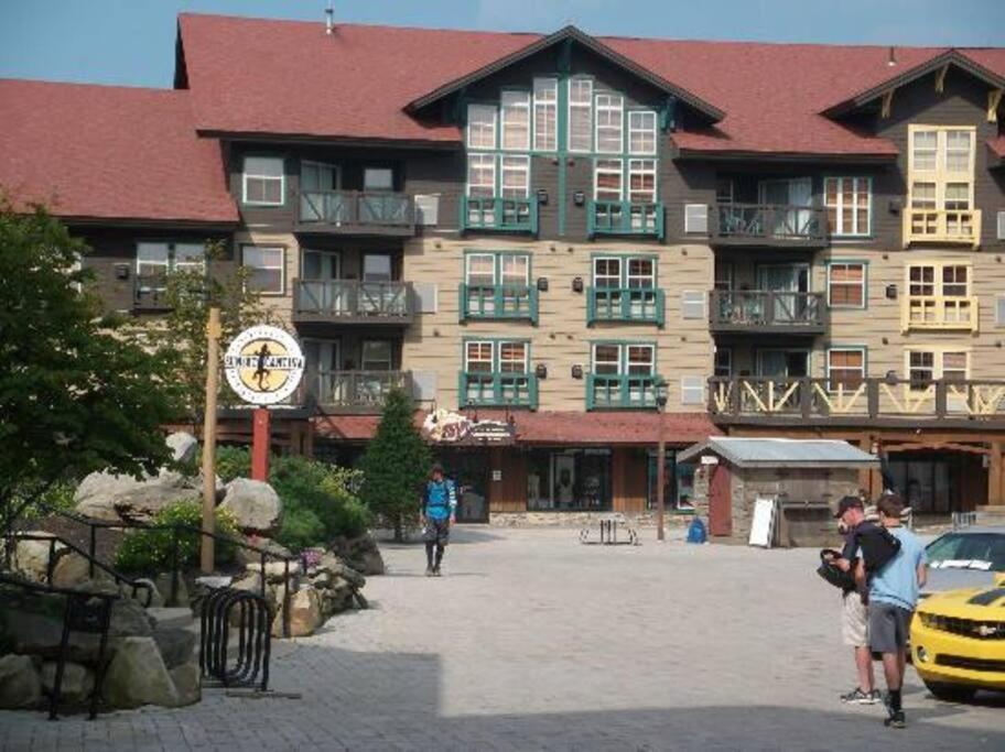 Snowshoe Mountain Studio! Central Village! Luaran gambar