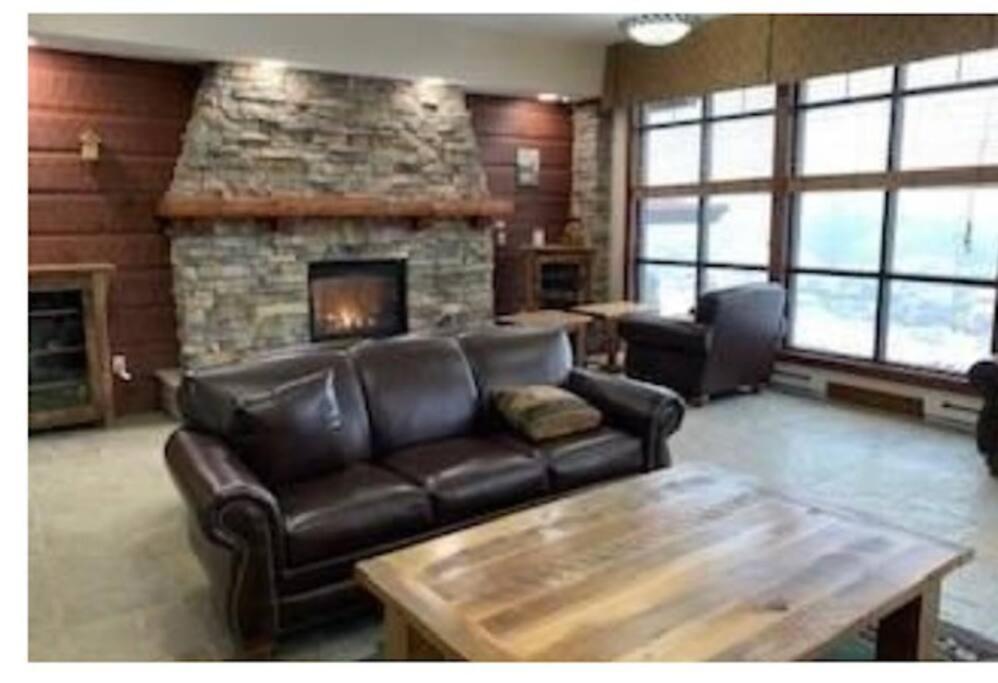 Snowshoe Mountain Studio! Central Village! Luaran gambar